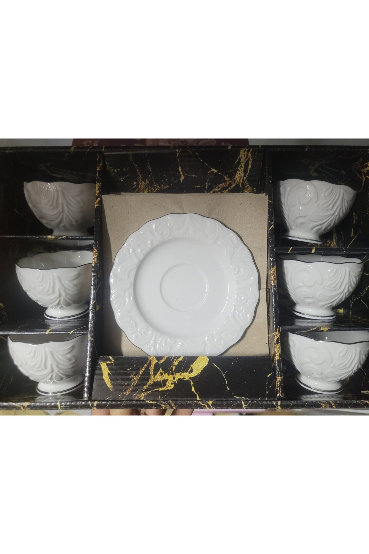 İpek Porselen Rosen-100 6 Kişilik Kabartma Desenli Fincan Takımı (12 Parça)